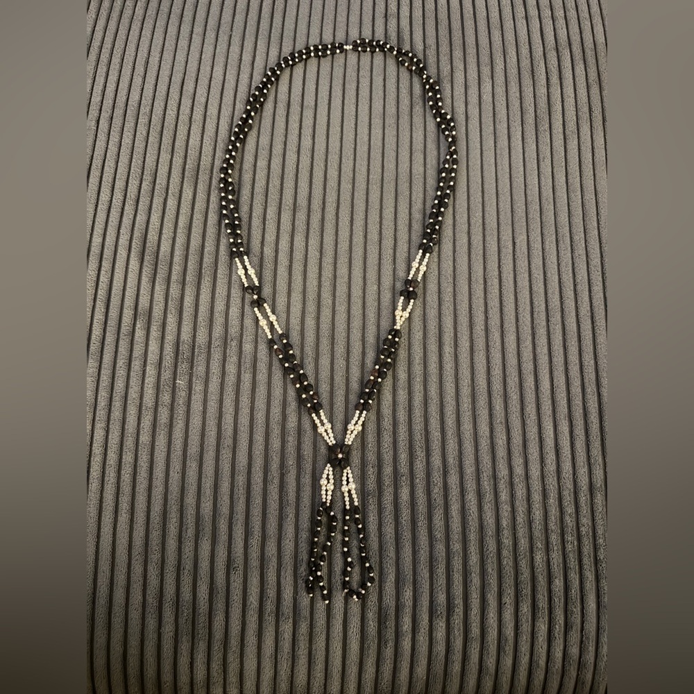 Elegant Black and White Beaded Necklace